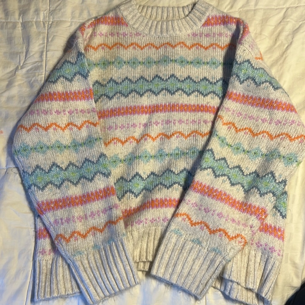 American Eagle sweater